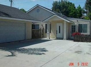 717 Old Stage Rd, Fallbrook, CA 92028