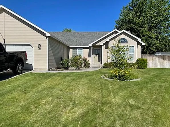2714 S Zillah Ct, Kennewick, WA 99337