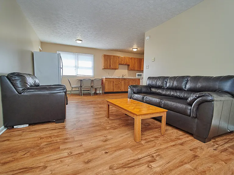 Crimson Hawk Student Housing — Photo 76