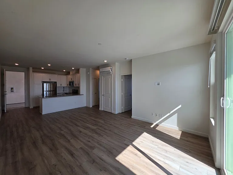 310 Palm Ave — Photo 62