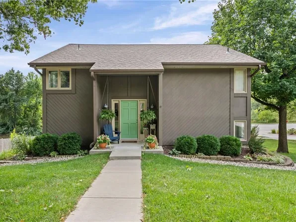 4109 NW 73rd St, Kansas City, MO 64151
