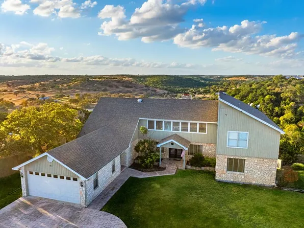 194 Crockett Dr, Kerrville, TX 78028