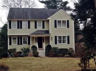 116 Woodside Ave, Wellesley, MA 02482