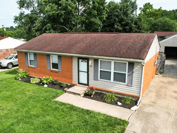 28 Plymouth Ln, Elsmere, KY 41018