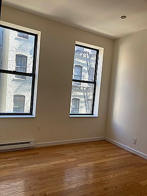 3rd image of 309 W 111th St APT 7
