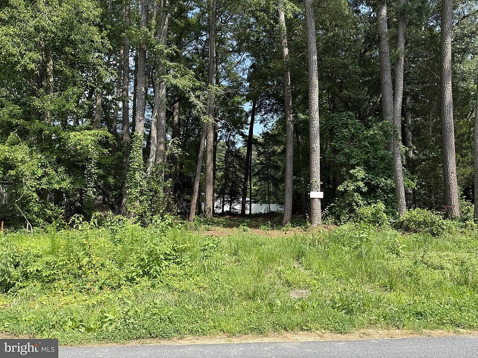 2nd image of 26149 Autumn Rd