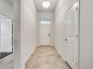 9112 Stormcrow Dr, Fort Worth, TX 76179