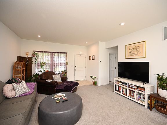 5th image of 12860 Sycamore Creek Dr