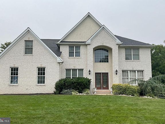 4th image of 1 Costa Ct