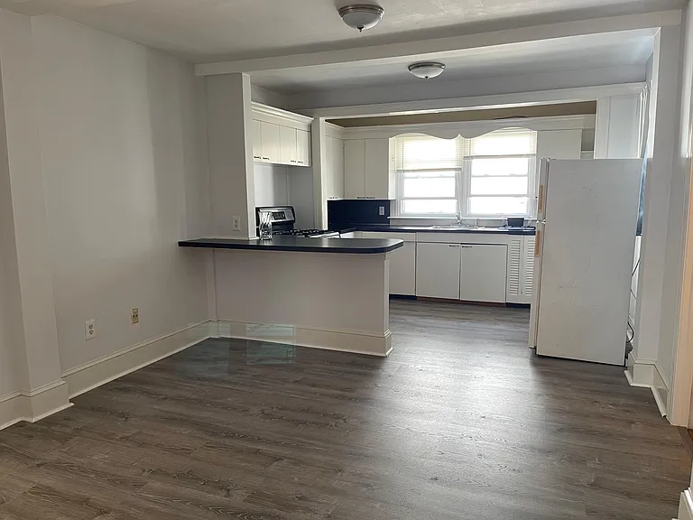 16 Mann Ave #1B — Photo 6