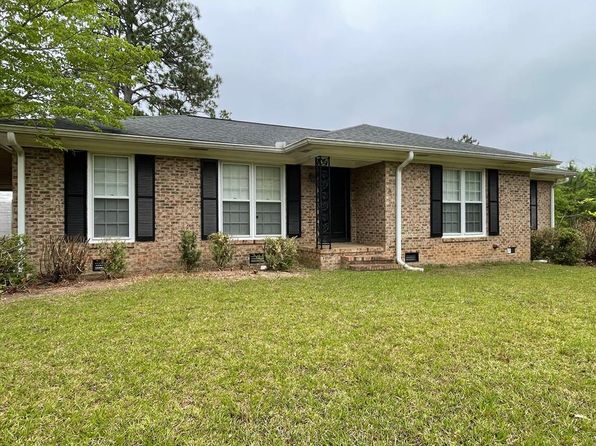6111 James Dr, Albany, GA 31705