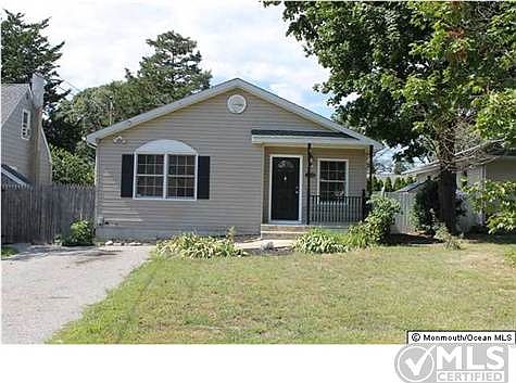 1st image of 213 Keats Ave