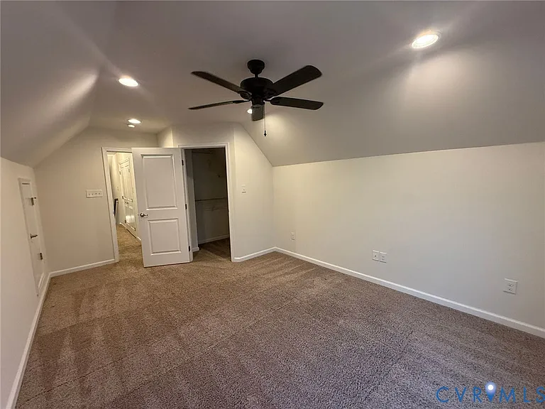 7983 Wistar Woods Ct — Photo 6