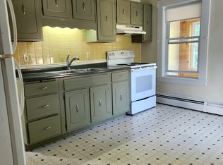 11 Osgood Rd APT 2, Milford, NH 03055