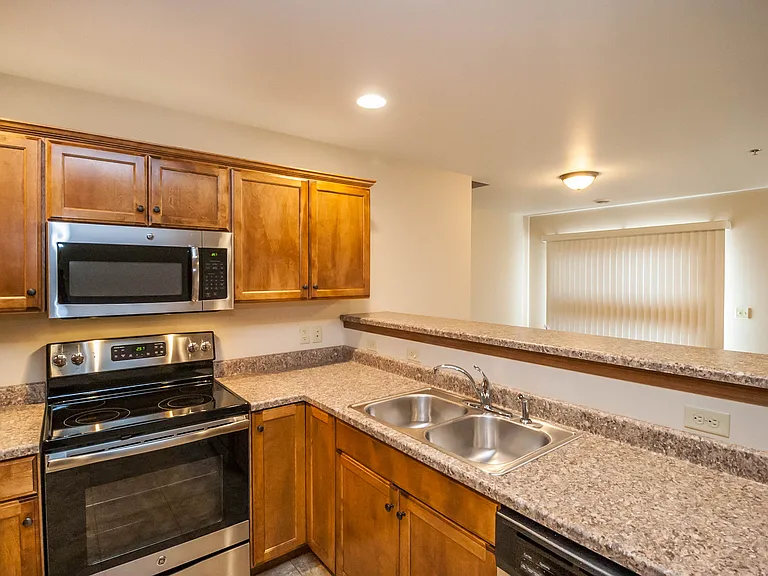 Monument View Townhomes — Photo 44