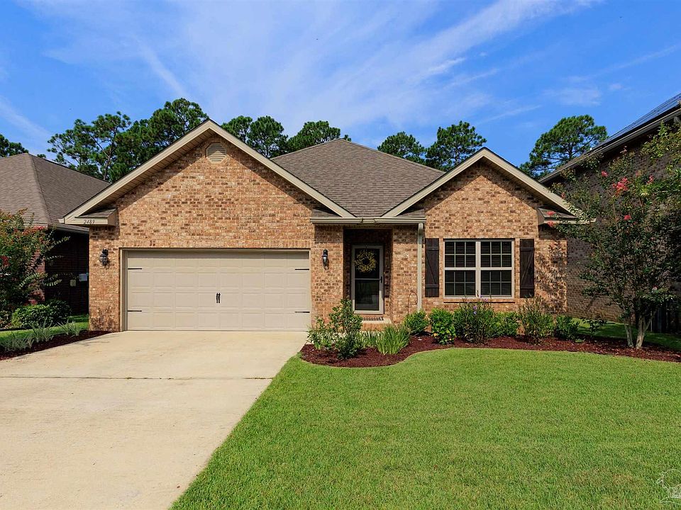 1st image of 2489 Redford Dr