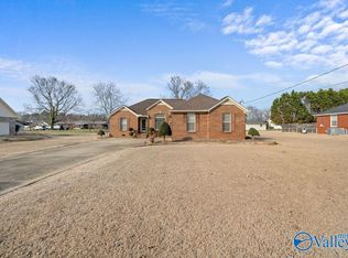 1312 Burger Cir, Gadsden, AL 35903