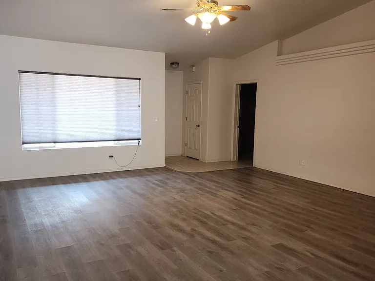 1620 Avalon Ct #A — Photo 3