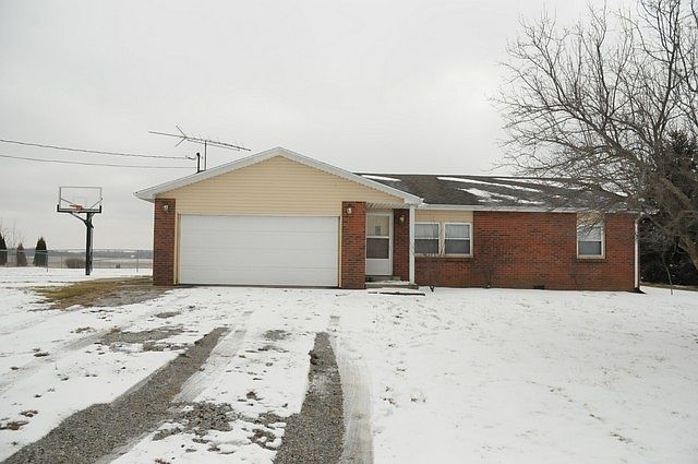 1st image of 813 W County Road 300 N