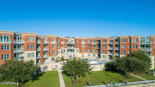 224 Sky Sail Blvd Photo 1
