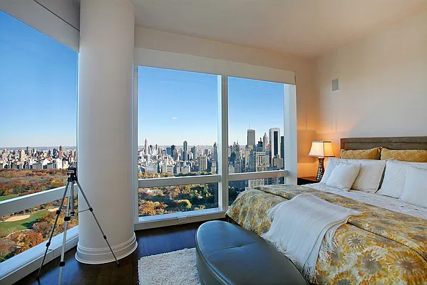 Sold by Corcoran | media 4