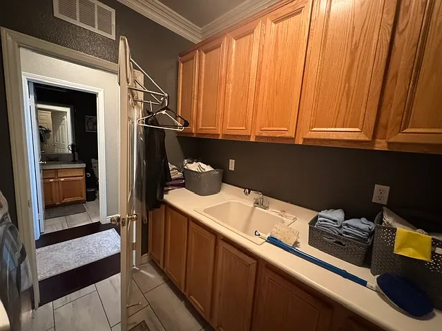 7476 Westcliff Way — Photo 31