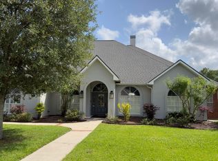 112 Constitution Dr, Lafayette, LA 70503
