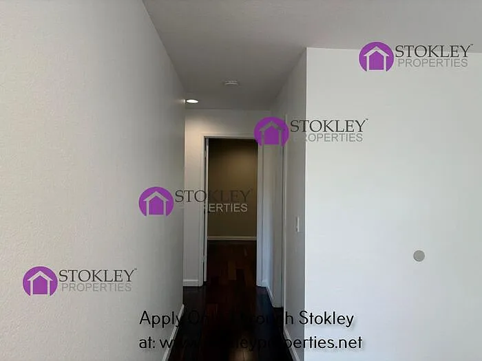55 Saint Thomas Ln — Photo 29