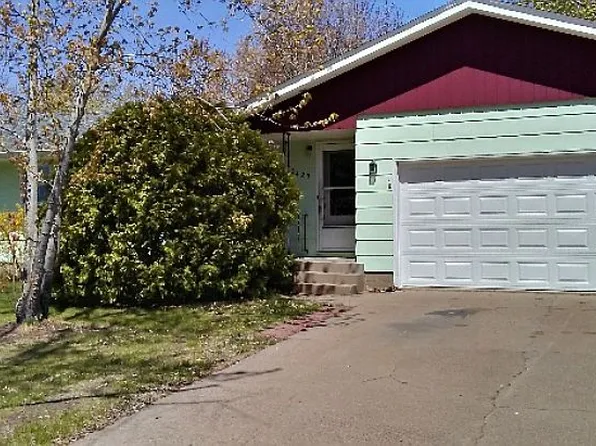 2420 Bartlett Ave, Altoona, WI 54720