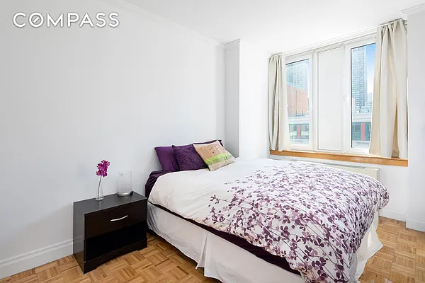 Sold by Compass | media 3