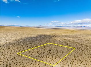 5 Tortoise Rd, Joshua Tree, CA 92252