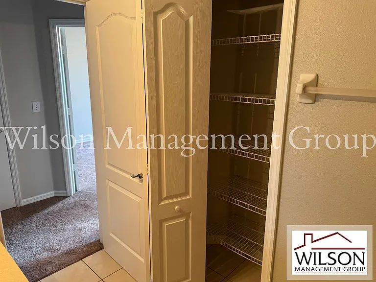 4944 Waterside Pointe Cir — Photo 29