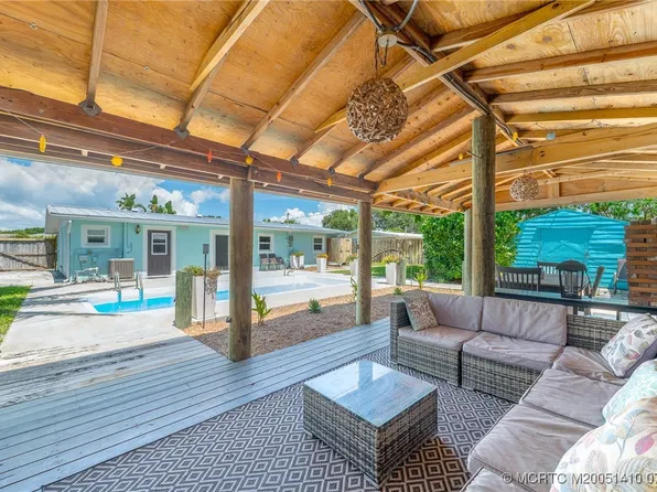 2859 NE Hickory Ridge Ave, Jensen Beach, FL 34957