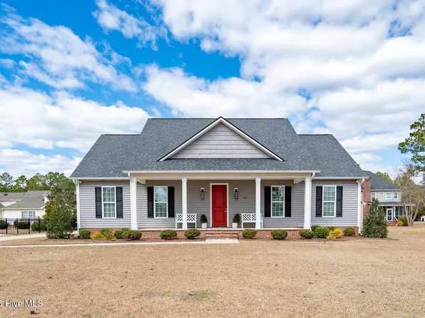 149 Lake Shore Drive, Elizabethtown, NC 28337