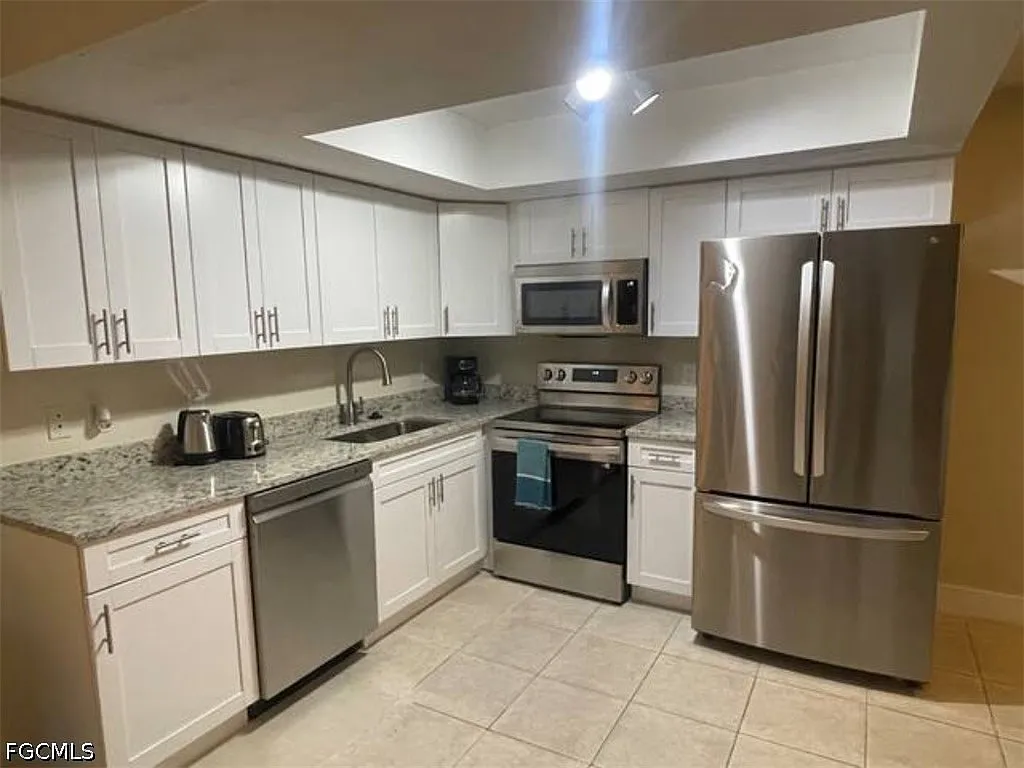 2 bed, 2.0 bath, 1100 sqft, $1,600 — Photo 3