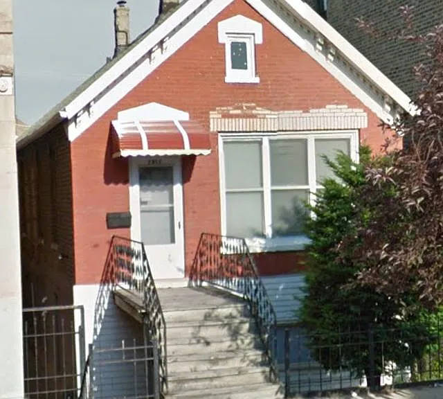 2852 S Wallace St — Photo 1