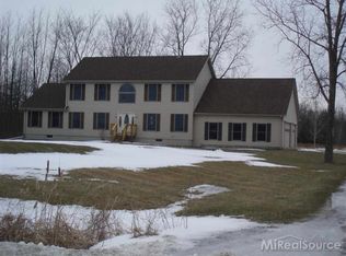 6224 Springborn Rd, China, MI 48054