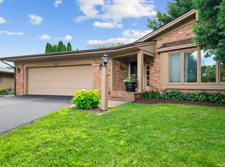 1326 Esmond Dr, Rockford, IL