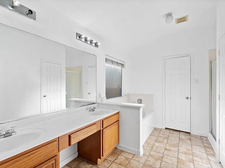 20226 Sunset Ranch Dr — Photo 19