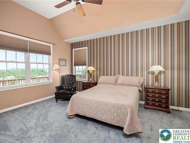 290 Inverness Cir — Photo 13