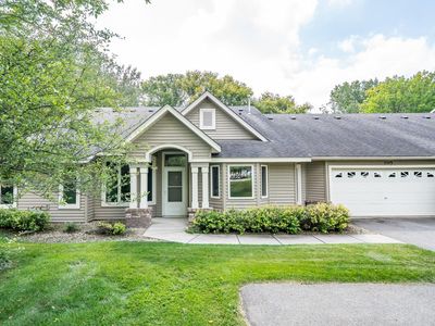 1115 E Travelers Trl, Burnsville, MN, 55337