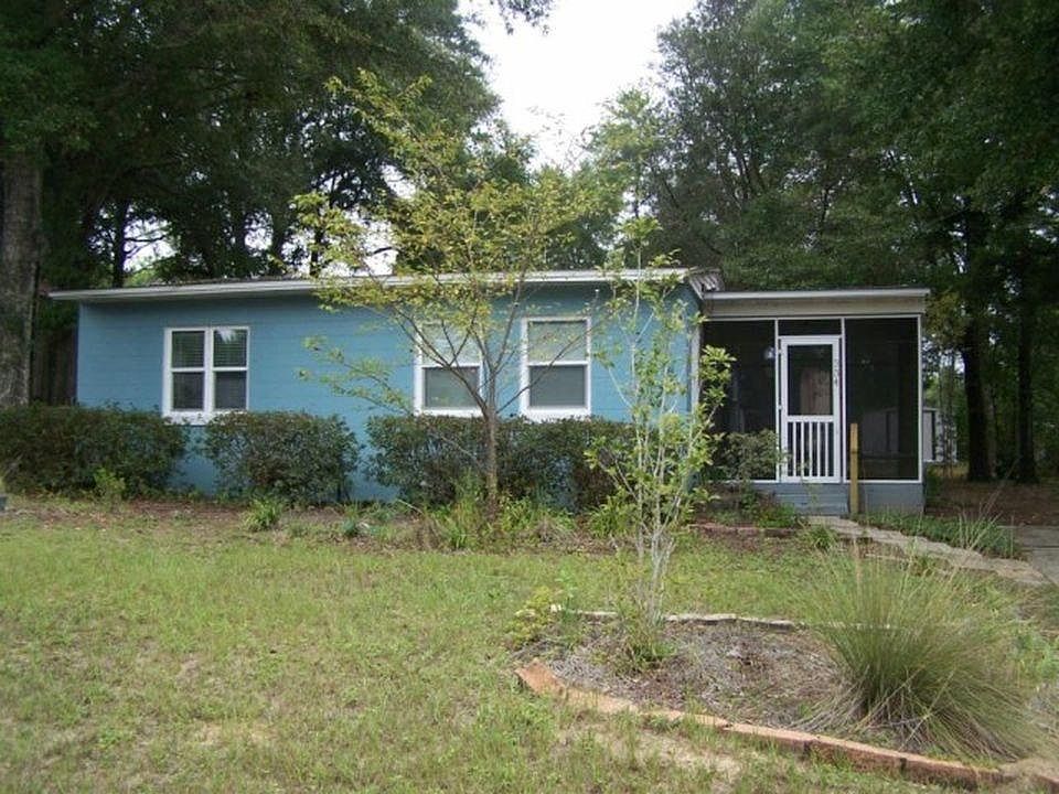 1st image of 334 Lincoln Ave