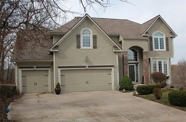 1st image of 5604 NE Coral Dr