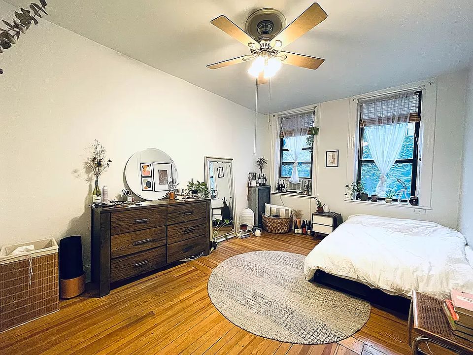 1st image of 451 W 43rd St APT 2E