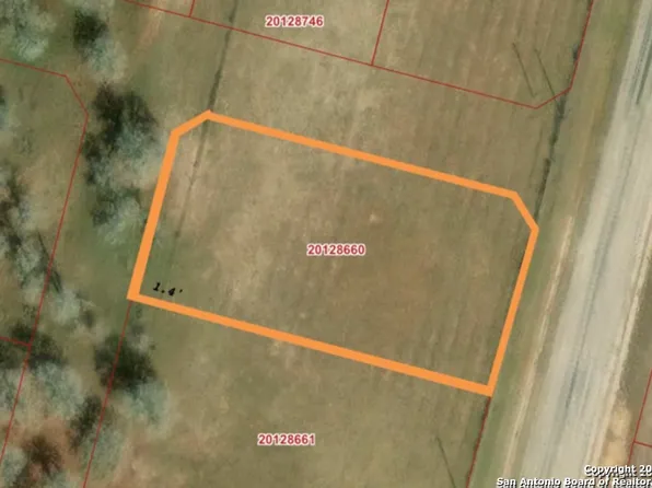101 Timber Heights LOT 1, La Vernia, TX 78121