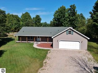 2647 Algonquin, Interlochen, MI 49643