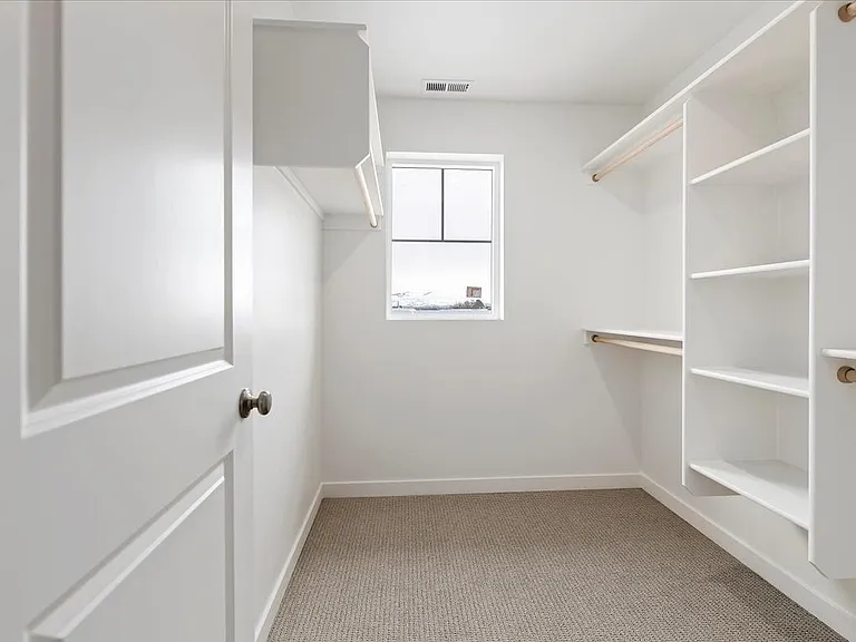 1624 N Mumbarto Ln — Photo 18