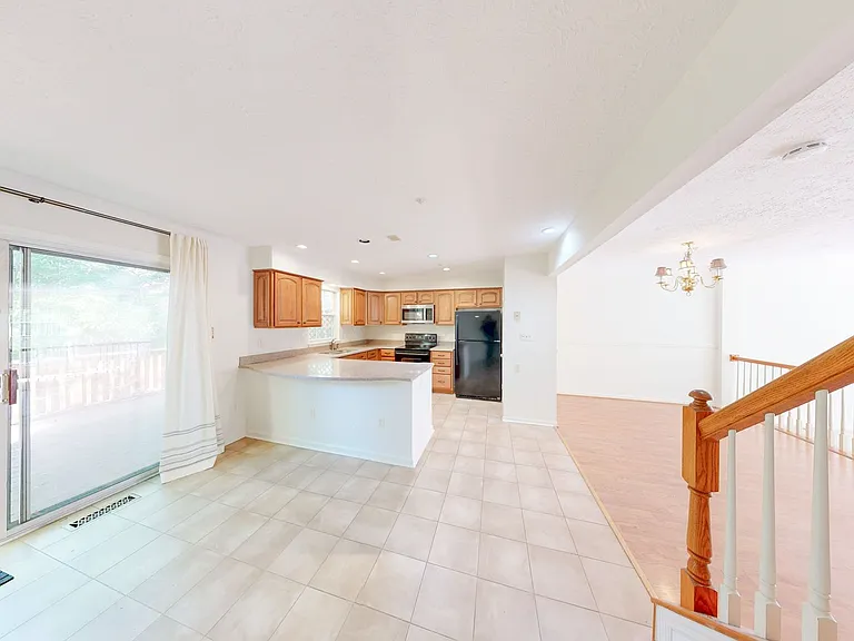 3038 Finsel Ct — Photo 3