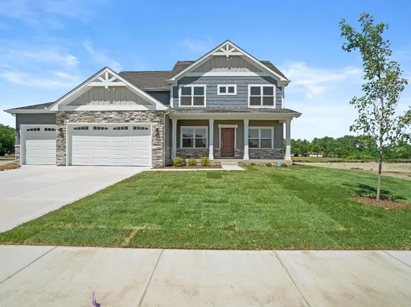 8222 Morning Crest Court St, Saint John, IN 46373