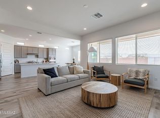 8015 S Desert Indigo Dr, Tucson, AZ 85747
